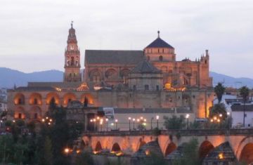 Memorable 9 Days 8 Nights Madrid, Cordoba, Seville, Granada and Barcelona Tour Package