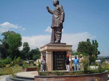 Beautiful 6 Days 5 Nights Pathankot, Dharamshala, Dalhousie, Khajjar with Chamba Holiday Package