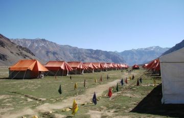 Heart-warming Leh Tour Package for 23 Days 22Nights