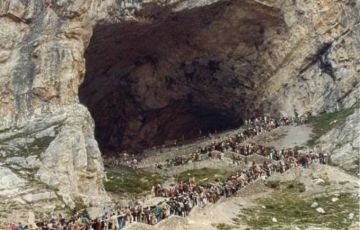 Magical 4 Days 3 Nights Srinagar Holiday Package