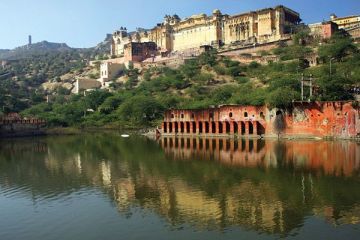 18 Days 17 Nights Delhi, Mandawa, Bikaner, Jaisalmer, Jodhpur, Udaipur, Pushkar, Jaipur with Agra Holiday Package