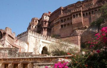 Heart-warming 2 Days 1 Night Delhi Vacation Package