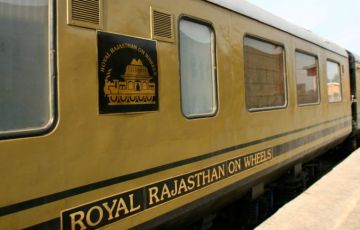 Family Getaway Udaipur Tour Package for 7 Days 6 Nights