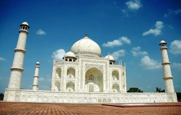 Memorable 7 Days 6 Nights Delhi, Agra, Jaipur and Mandawa Holiday Package