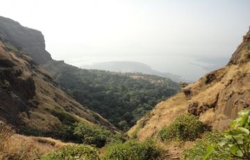 3 Days 2 Nights Mumbai with Matheran Vacation Package