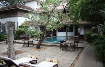 Best 8 Days 7 Nights Cochin, Kanam, Houseboat and Kumarakom Holiday Package