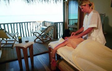 Ecstatic 2 Days 1 Night Hulhumale with Fun Island Resort Spa Tour Package