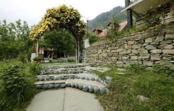Best 5 Days 4 Nights Manali Vacation Package