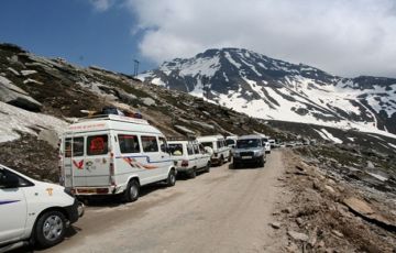 Best 4 Days 3 Nights Rohtang Pass Vacation Package
