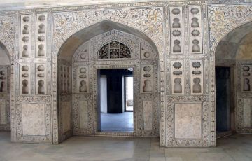 Magical 4 Days 3 Nights Delhi Vacation Package