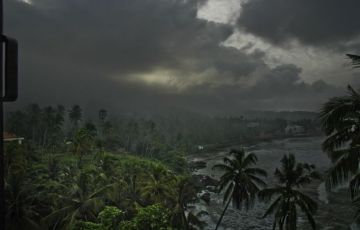 Beautiful 7 Days 6 Nights Munnar, Kumarkom with Alleppye Vacation Package