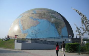 Amazing 4 Days 3 Nights Ahmedabad, Rajkot, Somnath and Dwarka Trip Package