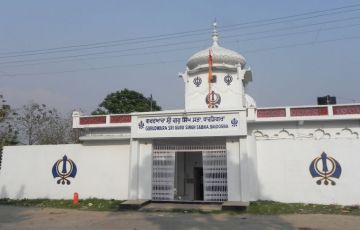 Family Getaway 12 Days 11 Nights Bagdogra, Darjeeling, Kalimpong, Gangtok, Phuentsholing, Thimphu, Punakha with Paro Vacation Package