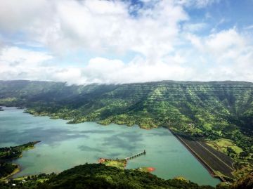 Magical 4 Days Mahabaleshwar with Panchgani Holiday Package