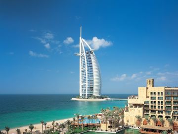 Experience 5 Days India to Dubai Trip Package