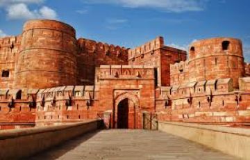 Amazing Agra Historical Places Tour Package for 2 Days from Delhi