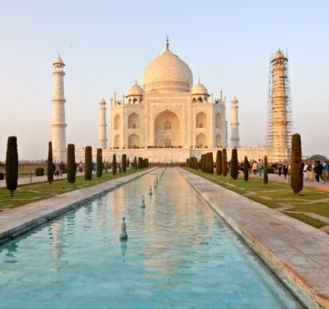 Heart-warming 7 Days Delhi, Agra and Jaipur Tour Package