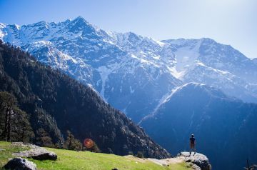 Heart-warming 4 Days 3 Nights Dharamshala with Manali Romantic Tour Package