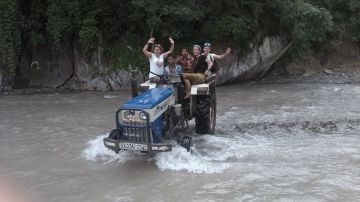 Ecstatic 2 Days Rajaji Tiger Reserve Friends Vacation Package