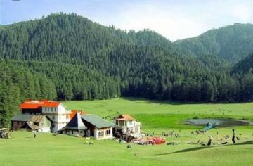 Family Getaway 6 Days Dharamshala Holiday Package