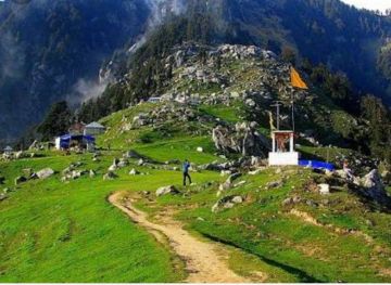 Family Getaway 6 Days Dharamshala Holiday Package