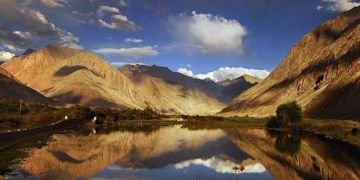 Experience 6 Days 5 Nights Leh Hill Stations Tour Package