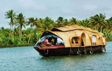 Experience 5 Days 4 Nights Cochin - Kumarakom - Alleppey - Quilon - Kollam - Trivandrum Holiday Package