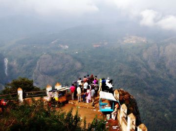 Experience 4 Days Coonoor Historical Places Trip Package