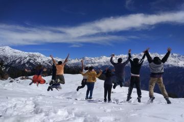 Beautiful 4 Days Dyara Bughyal Offbeat Trip Package