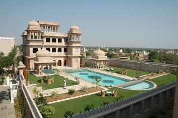 Memorable 3 Days 2 Nights Jaipur and Mandawa Vacation Package
