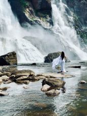 Memorable 3 Days 2 Nights Cochin with Athirapally Weekend Getaways Holiday Package