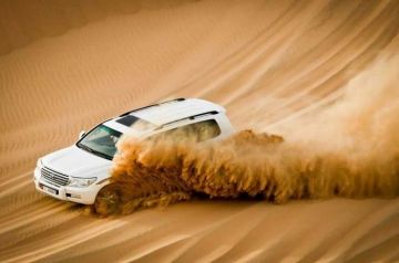 Best 5 Days 4 Nights DUBAI Desert Tour Package
