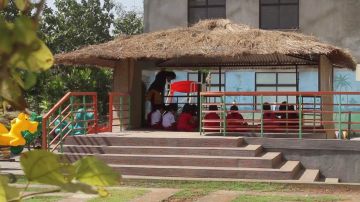 Memorable 3 Days 2 Nights Kolkata and Shantiniketan Vacation Package