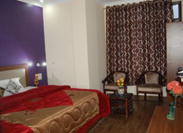 3 Days 2 Nights Kasol and Chojh Parvati Valley Holiday Package