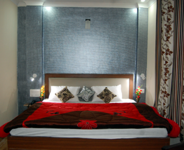 3 Days 2 Nights Kasol and Chojh Parvati Valley Holiday Package