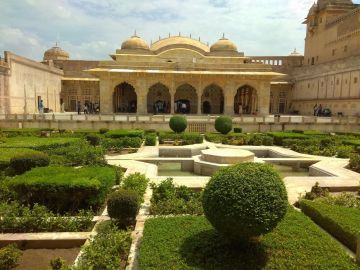 Experience 5 Days Delhi to New Delhi Hill Stations Trip Package