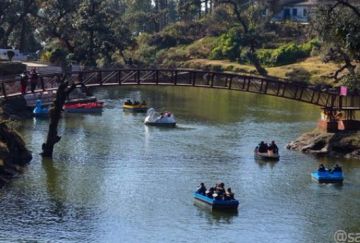 3 Days New Delhi, Lansdowne and Delhi Mountain Tour Package