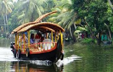 5 Days 4 Nights New Delhi to Munnar Weekend Getaways Tour Package