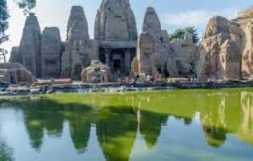 Amazing 7 Days Manali River Vacation Package