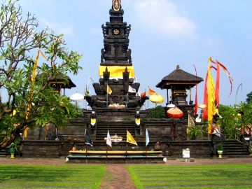 Memorable Bali Friends Tour Package from Bali, Indonesia