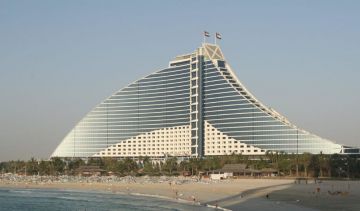 Beautiful 5 Days Dubai Honeymoon Tour Package