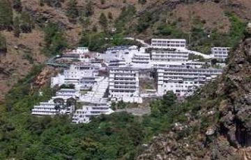 Family Getaway 5 Days 4 Nights Shivkhri Tour Package