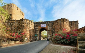 11 Days Chittorgarh, Udaipur, Mount Abu with Jodhpur Palace Tour Package