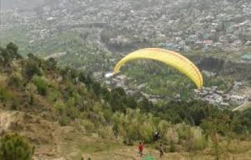Experience 4 Days Dharamshala Luxury Tour Package