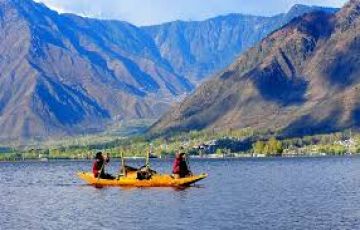 Family Getaway 5 Days 4 Nights Dalhousie Family Vacation Package