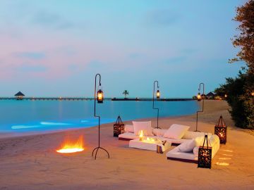 Ecstatic 11 Days 10 Nights Sydney Romantic Tour Package