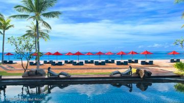 Family Getaway 6 Days India to Bali Luxury Vacation Package