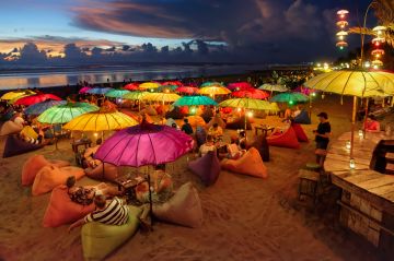 Family Getaway 6 Days India to Bali Luxury Vacation Package