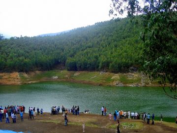 Magical 4 Days Munnar Culture Vacation Package