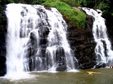 Memorable 5 Days 4 Nights Coorg Hill Stations Trip Package